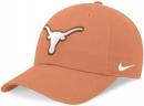 テキサス ロングホーンズ ナイキ '24 サイドライン フェーデド スラウチ CAP (テキサスオレンジ)/ Texas Longhorns